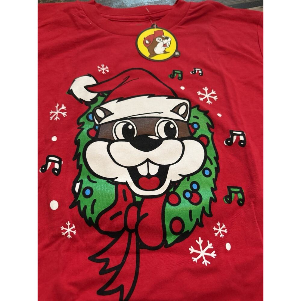 Buc-ee’s Christmas T Shirt Red Holiday Beaver Graphic Front Back Size M NWT